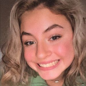 Meet your Posher, Lilli